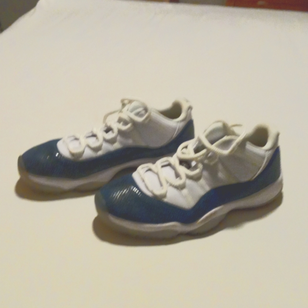 Nike Air Jordan Retro Low 11 Snake Green SZ 8men CD68R6-102